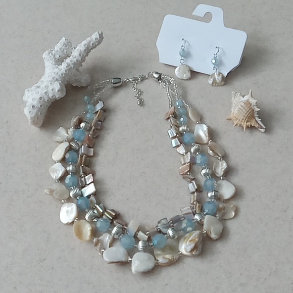 Fashion Jewelry Jewelry - Shells & Beads Necklace & Earrings Set